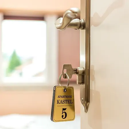 Apartmani Kastel